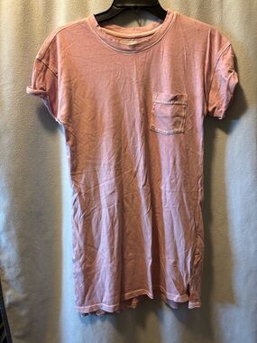 Abercrombie & Fitch Light Pink Crewneck Tee